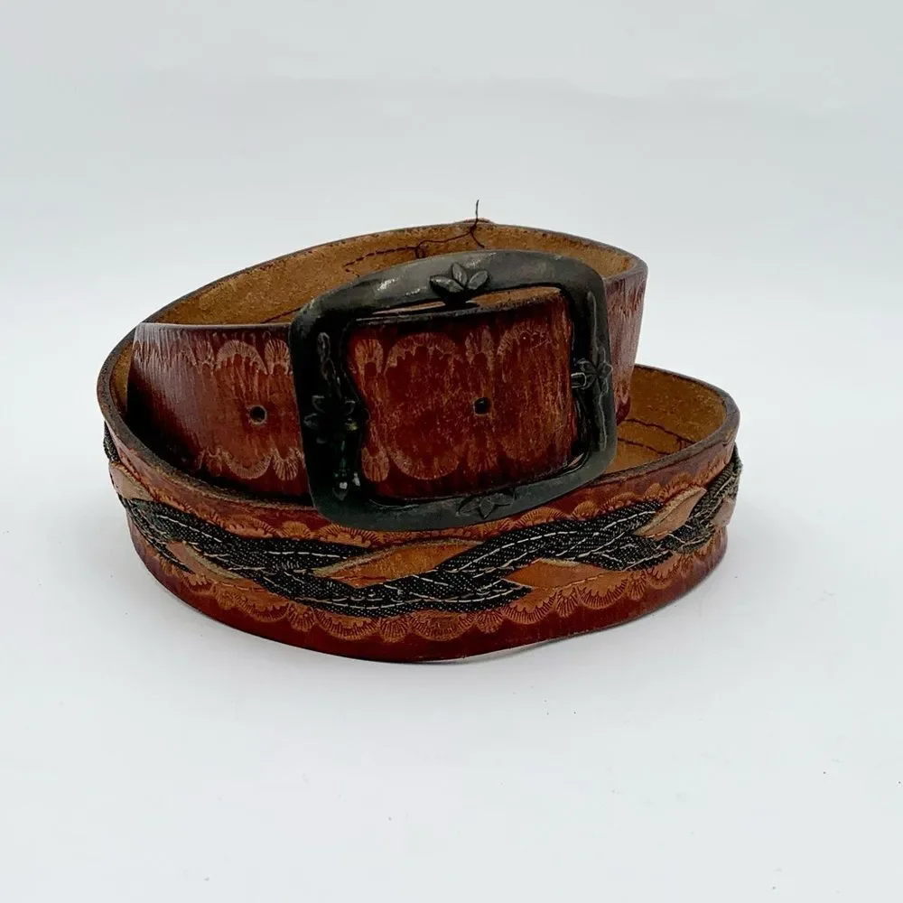Brown Leather western style belt with braided leather and denim.